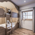 Etagenbetten mit Kuscheltiere | Luxus Chalet Bregenzerwald