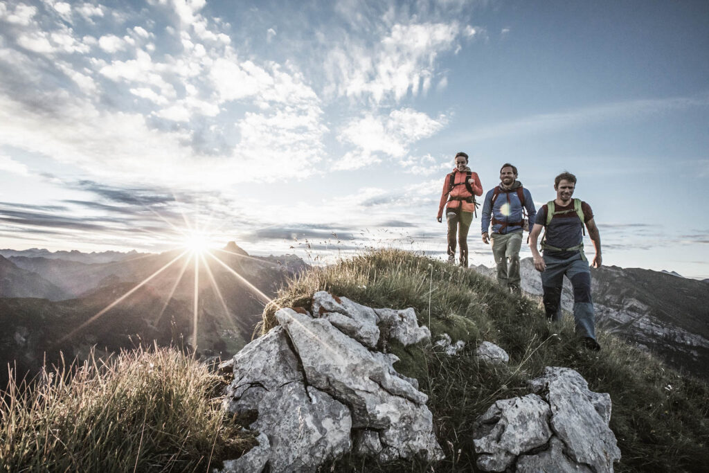Wanderer bei Sonnenuntergang