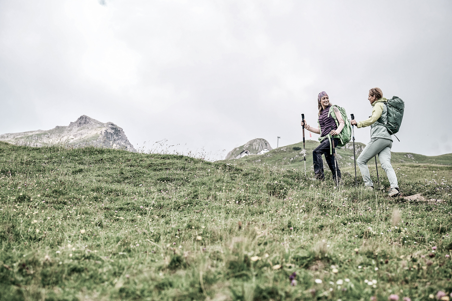 Wanderinnen Richtung Widdersteinhütte | Wander im Bregenzerwald