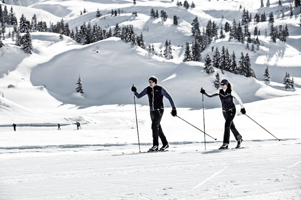 Langläufer am Hochtannbergpass | Winterurlaub für Genießer