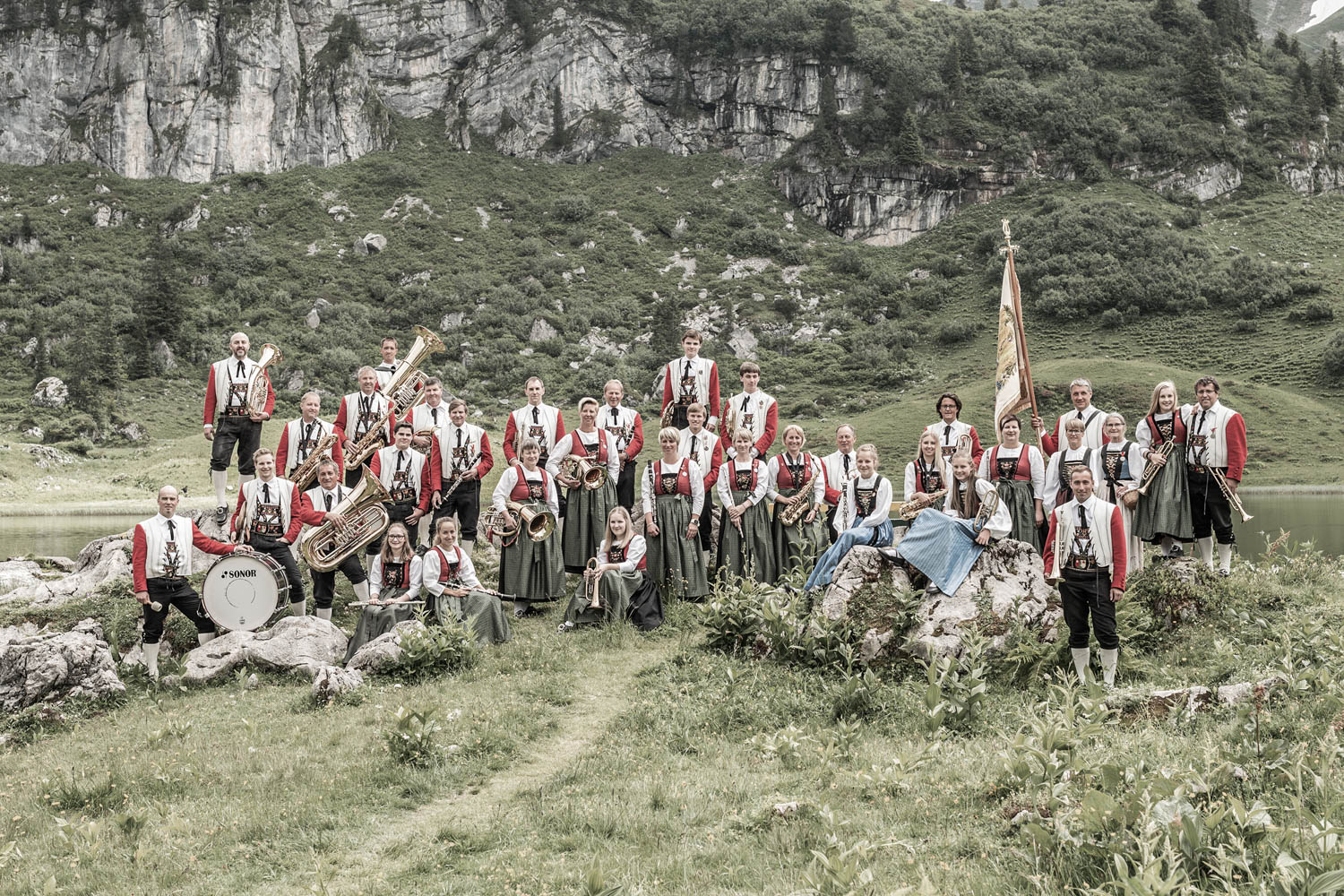 Gruppenbild Musikverein Schröcken am Körbersee